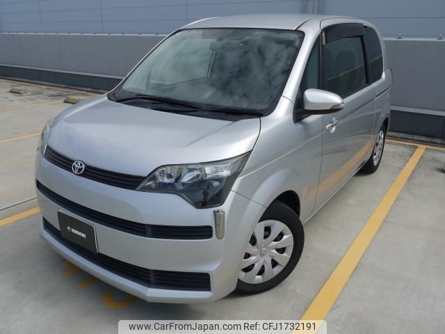 toyota spade 2013 CFJ1732191 image 1