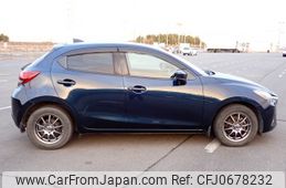 mazda demio 2017 NIKYO_WS68748