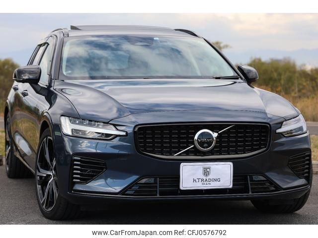 volvo v60 2023 quick_quick_ZB420P2_YV1ZWH1M0P1541070 image 1