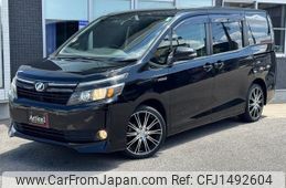 toyota voxy 2014 523