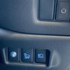 toyota c-hr 2017 quick_quick_DAA-ZYX10_ZYX10-2006432 image 11