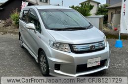 honda freed-spike-hybrid 2012 CARSENSOR_JP_AU2491135829