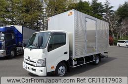 hino dutro 2024 CFJ1617903
