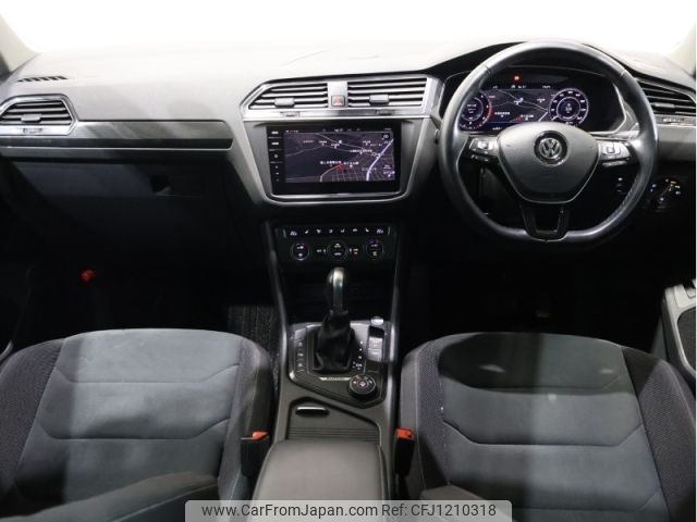 volkswagen tiguan 2018 -VOLKSWAGEN--VW Tiguan LDA-5NDFGF--WVGZZZ5NZKW822783---VOLKSWAGEN--VW Tiguan LDA-5NDFGF--WVGZZZ5NZKW822783- image 2