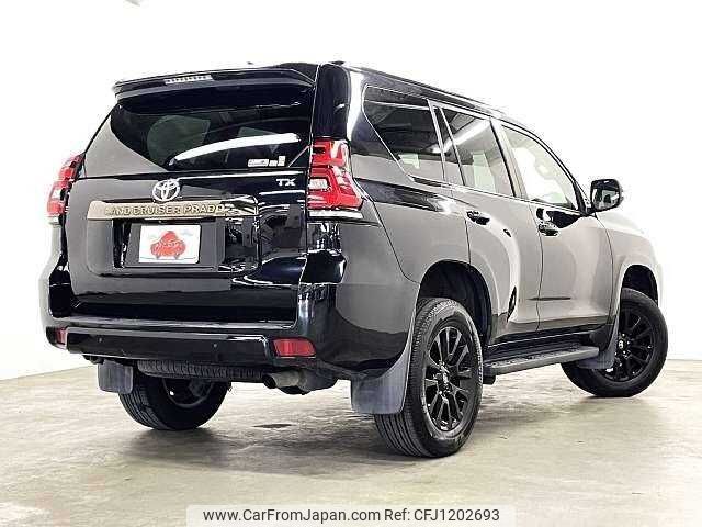 toyota land-cruiser-prado 2021 504928-929614 image 2