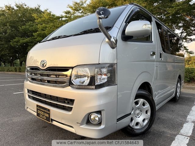 toyota hiace-van 2011 CFJ1584643 image 2