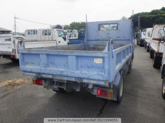 toyota dyna-truck 2006 -TOYOTA--Dyna XZU311D--XZU311-1000610---TOYOTA--Dyna XZU311D--XZU311-1000610- image 2