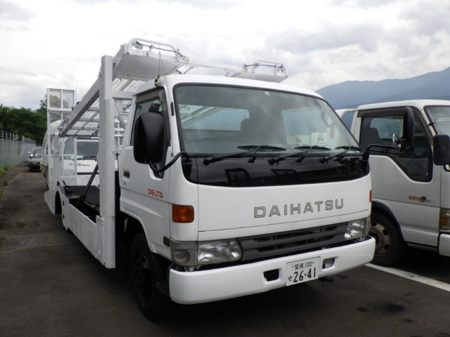 car_712a17b3-3598-4c81-a4db-