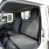 isuzu elf-truck 2013 GOO_NET_EXCHANGE_0903652A30250630W002 image 25