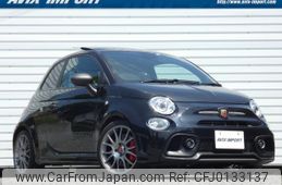 abarth abarth-695 2023 quick_quick_31214T_ZFABF13H9NJH08693