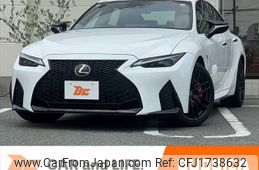 lexus is 2024 CFJ1738632