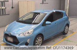 toyota aqua 2016 CFJ1174369