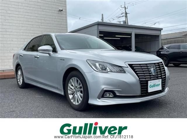 toyota crown 2016 CFJ1812118 image 1