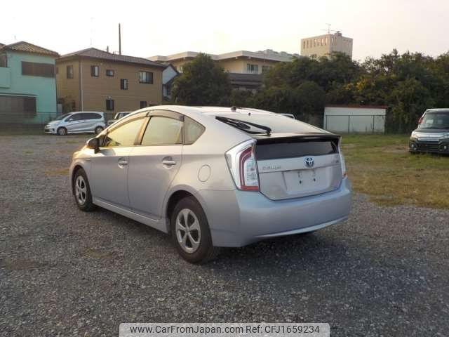 toyota prius 2012 CFJ1659234 image 2
