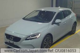 volvo v40 2019 -VOLVO--Volvo V40 DBA-MB4154T--YV1MV2820K2599079---VOLVO--Volvo V40 DBA-MB4154T--YV1MV2820K2599079-