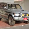 mitsubishi pajero 1997 22112204 image 1