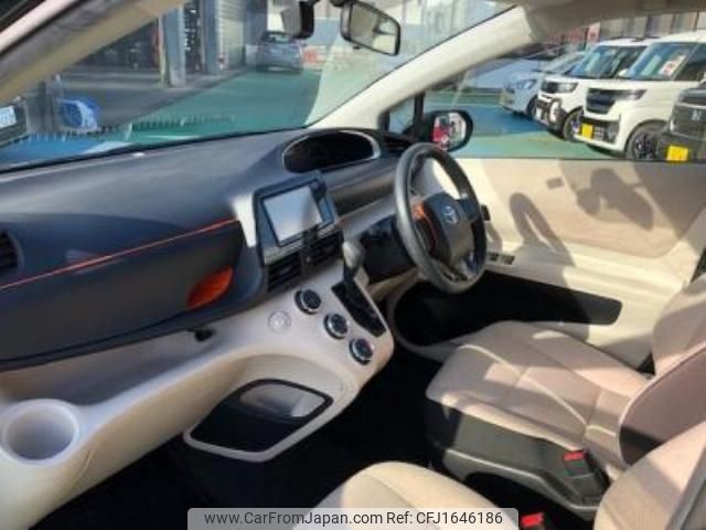 toyota sienta 2016 CFJ1646186 image 2
