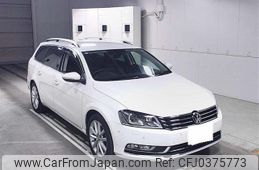 volkswagen passat-variant 2013 -VOLKSWAGEN 【名古屋 333ﾑ5155】--VW Passat Variant 3CCAX-153086---VOLKSWAGEN 【名古屋 333ﾑ5155】--VW Passat Variant 3CCAX-153086-