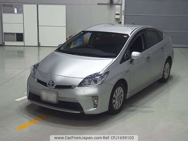 toyota prius-phv 2014 CFJ1659103 image 1