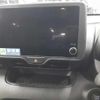 toyota yaris 2024 CFJ1716314 image 11