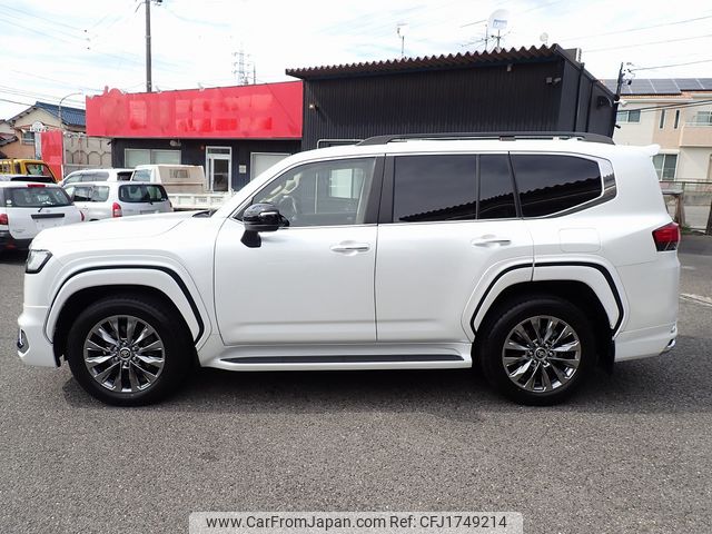toyota land-cruiser 2021 CFJ1749214 image 2