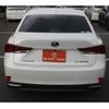 lexus is 2019 CFJ1652319 image 10