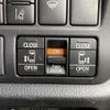 toyota voxy 2018 quick_quick_DBA-ZRR85W_ZRR85-0090294 image 17
