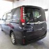 toyota esquire 2015 CFJ1783105 image 2