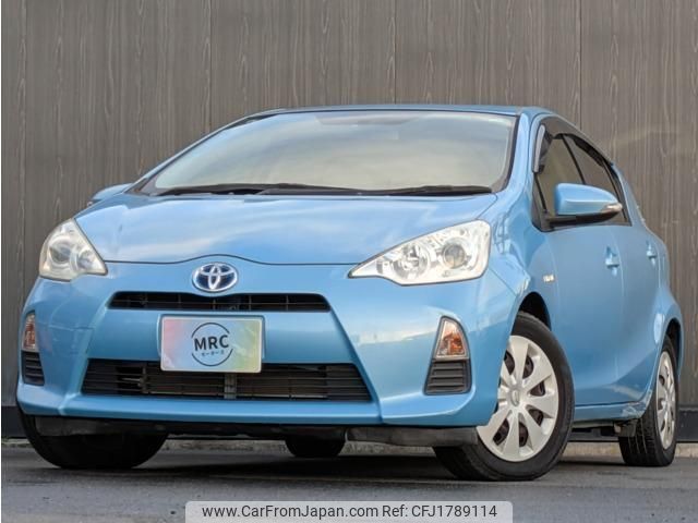 toyota aqua 2012 CFJ1789114 image 1
