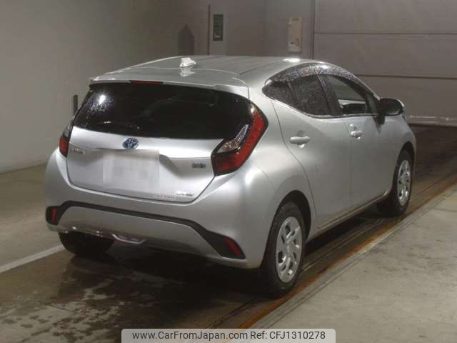 toyota aqua 2022 -TOYOTA--AQUA 6AA-MXPK16--MXPK16-2009351---TOYOTA--AQUA 6AA-MXPK16--MXPK16-2009351- image 2