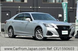 toyota crown 2018 CFJ1590603