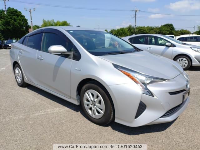 toyota prius 2016 CFJ1520463 image 2