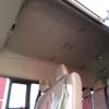 nissan nv350-caravan-wagon 2018 GOO_JP_700020117030231123001 image 34
