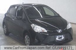 toyota vitz 2018 -TOYOTA--Vitz KSP130-4000671---TOYOTA--Vitz KSP130-4000671-