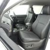 toyota land-cruiser-prado 2023 quick_quick_3DA-GDJ151W_GDJ151-0013959 image 16