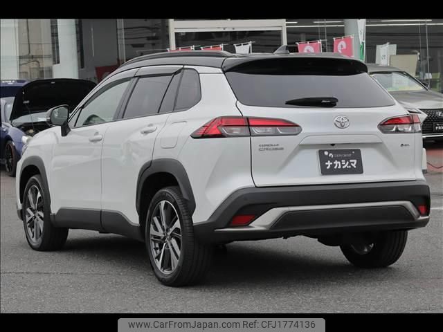 toyota corolla-cross 2024 CFJ1774136 image 2