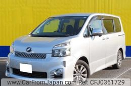 toyota voxy 2011 -TOYOTA--Voxy DBA-ZRR70W--ZRR70-0413855---TOYOTA--Voxy DBA-ZRR70W--ZRR70-0413855-