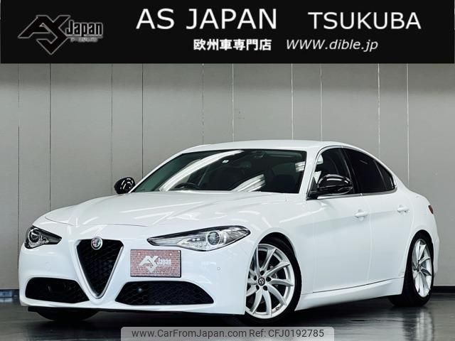 alfa-romeo giulia 2017 quick_quick_ABA-95220_ZAREAEKN7H7563726 image 1