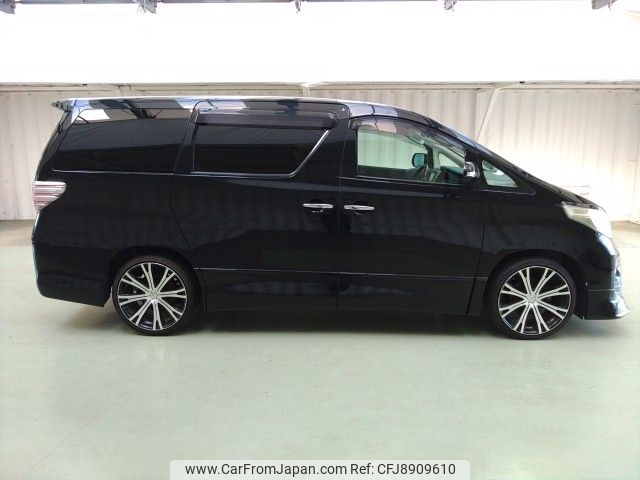 Used TOYOTA ALPHARD 2010/Jul CFJ8909610 in good condition for sale