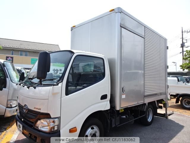 toyota dyna-truck 2018 GOO_NET_EXCHANGE_0501894A30250522W002 image 2