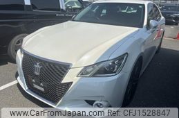 toyota crown 2013 CFJ1528847