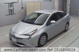 toyota prius 2017 -TOYOTA 【名古屋 367ﾃ 525】--Prius DAA-ZVW50--ZVW50-8048450---TOYOTA 【名古屋 367ﾃ 525】--Prius DAA-ZVW50--ZVW50-8048450-