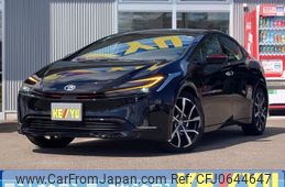 toyota prius-phv 2023 -TOYOTA--Prius PHV 6LA-MXWH61--MXWH61-4003617---TOYOTA--Prius PHV 6LA-MXWH61--MXWH61-4003617-