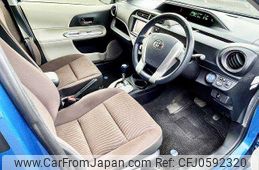 toyota aqua 2012 504928-926760