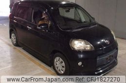toyota porte 2013 CFJ1827270