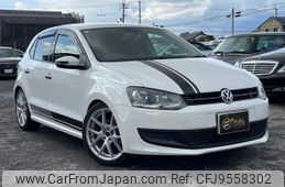 volkswagen polo 2012 GOO_JP_700070884830240214001