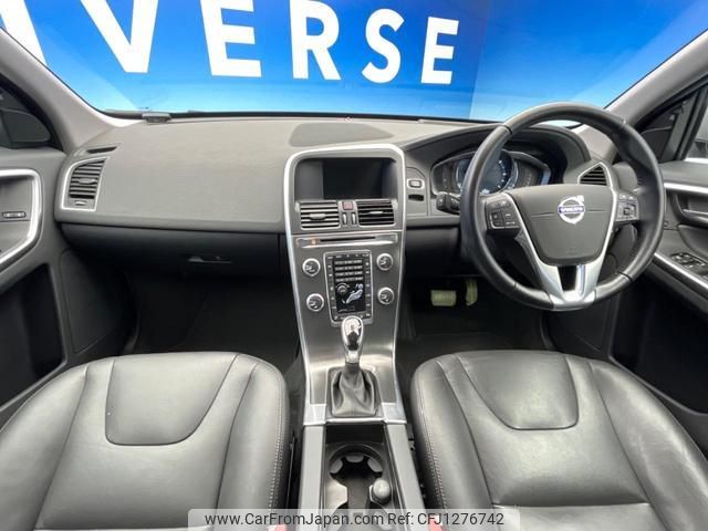 volvo xc60 2016 quick_quick_DD4204TXC_YV1DZA8RDG2913978 image 2