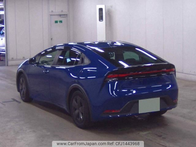 toyota prius 2023 quick_quick_6AA-ZVW60_ZVW60-4006326 image 2