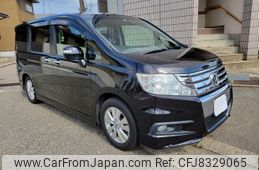 honda stepwagon 2011 GOO_JP_700115705130230301001