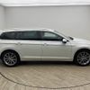 volkswagen passat-variant 2018 quick_quick_LDA-3CDFC_WVWZZZ3CZJE164606 image 15